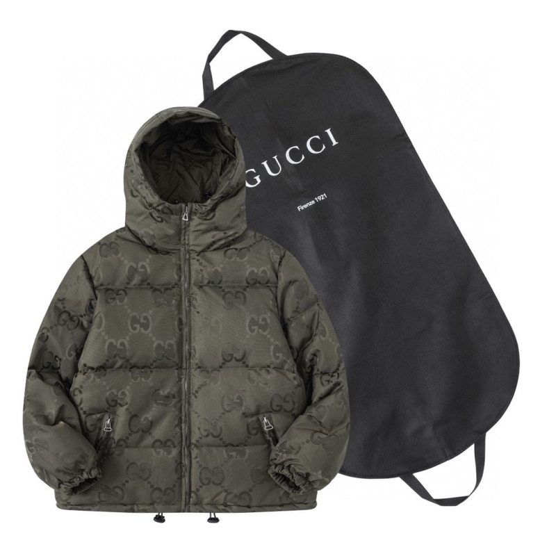 G*u*i down coat